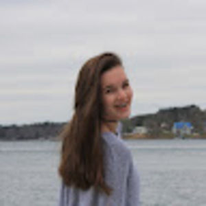 Meet your Posher, Abby